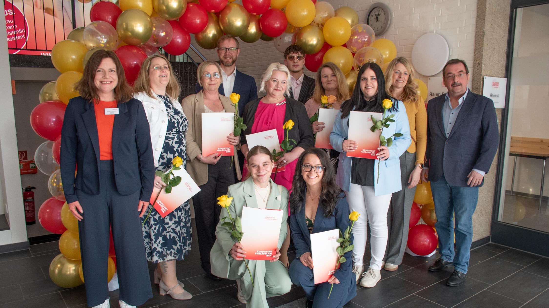 Das Caritas Bildungszentrum Ahaus-Wessum verabschiedete die Pflegefachkräfte des Kurses 82.