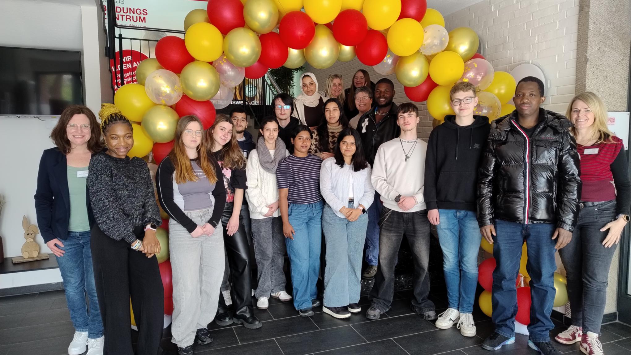 Kurs 88 startete am 1. April in die Ausbildung zur Pflegefachfrau/zum Pflegefachmann.