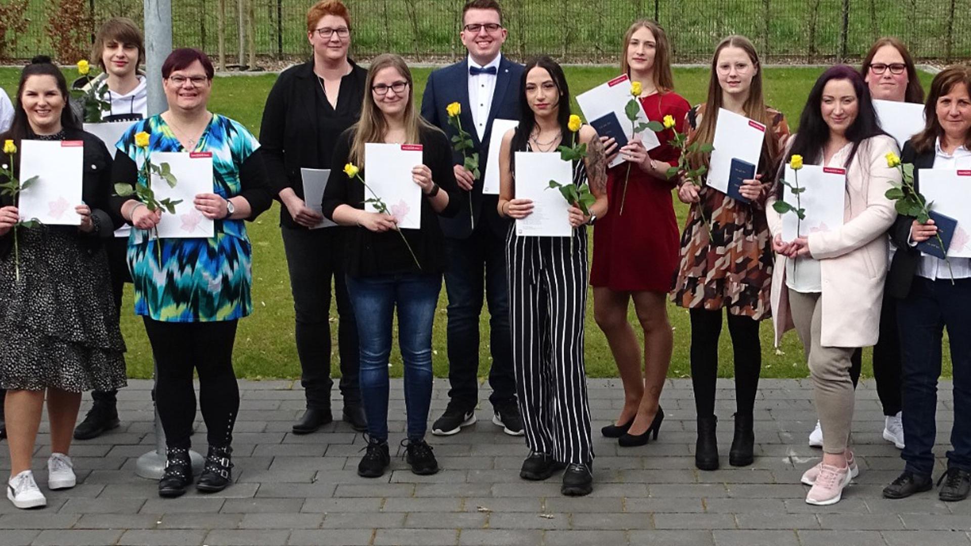 Vielfältige Möglichkeiten für neue Pflegfachkräfte